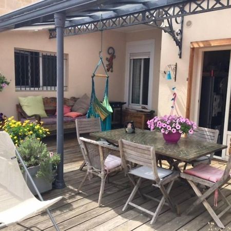 Calme , Proche Du Centre, Grande Terrasse, Petit Dejeuner Bordeaux Exterior photo
